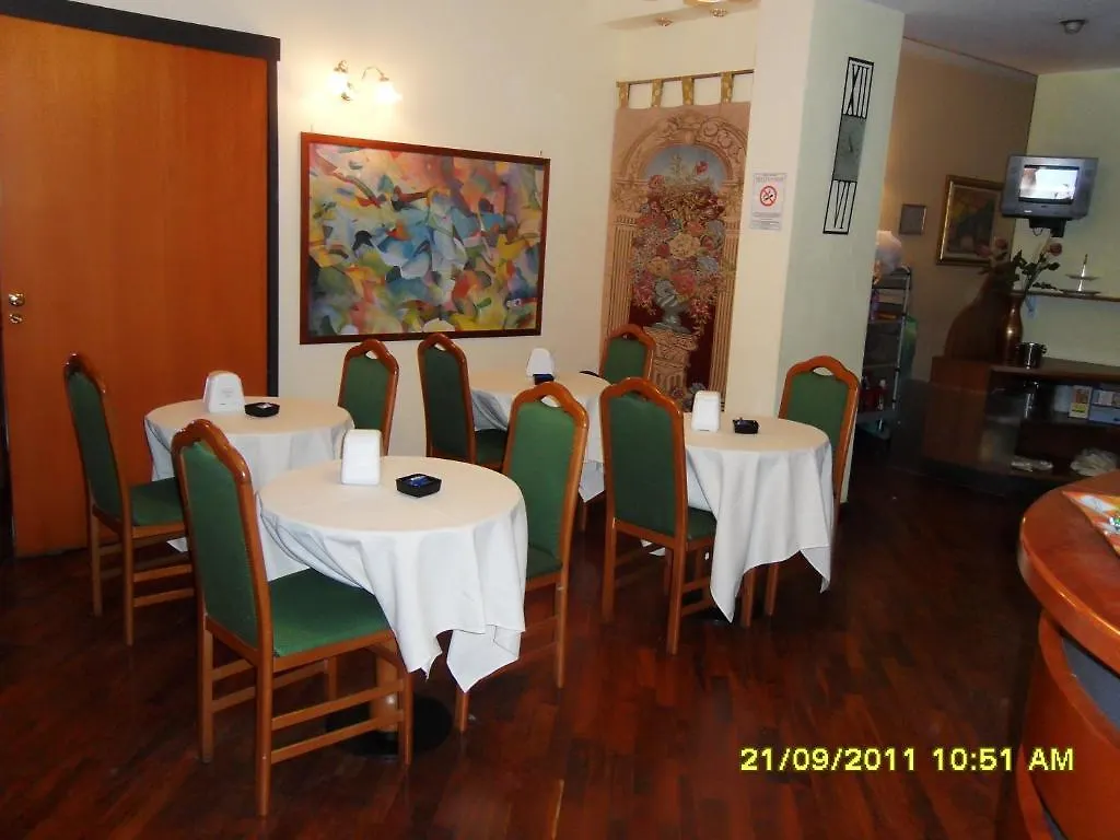 Amarcord Hotel location